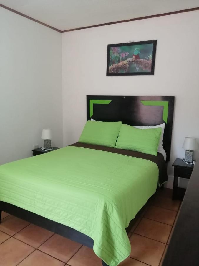 Hotel Santa Fe B&B Monteverde 외부 사진