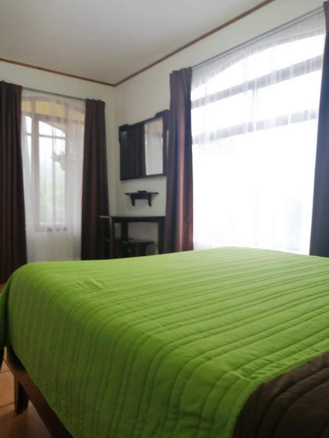 Hotel Santa Fe B&B Monteverde 외부 사진
