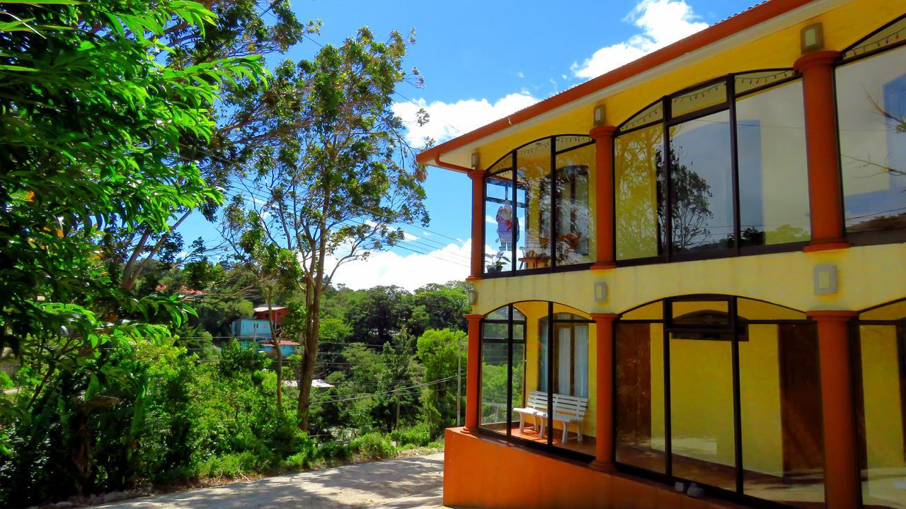 Hotel Santa Fe B&B Monteverde 외부 사진